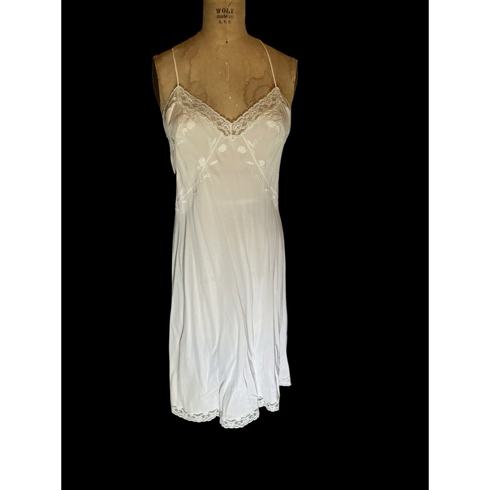 Vintage Victoria's Secret Slip Or Nightgown Lace Sz Lg